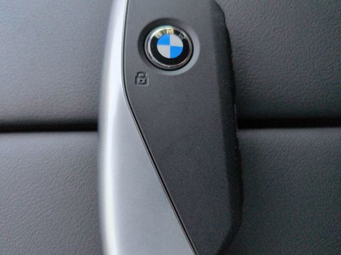 New 2026 BMW X5 xDrive40i w/ M Sport Package AWD/4WD image 30
