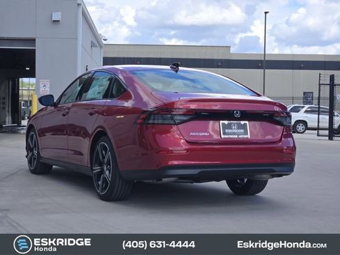 New 2026 Honda Accord SE image 3