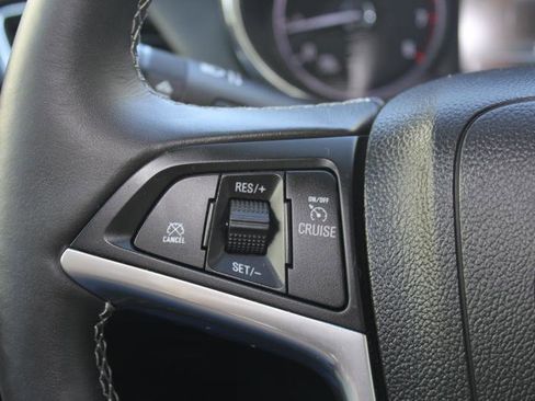 Used 2018 Buick Encore Essence image 26