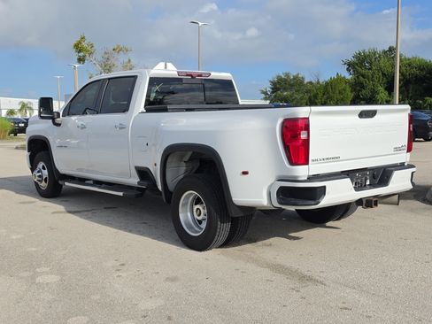 Used 2021 Chevrolet Silverado 3500 High Country AWD/4WD image 3