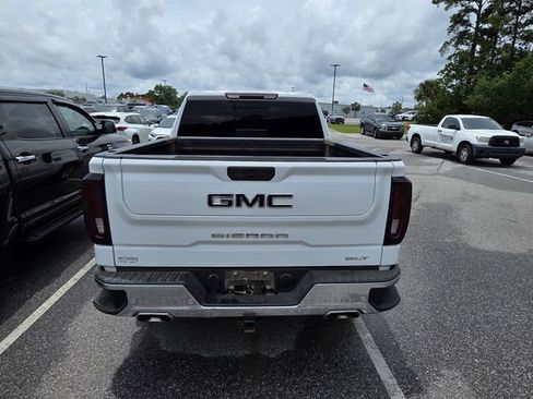 Used 2021 GMC Sierra 1500 SLT w/ SLT Premium Plus Package AWD/4WD image 3