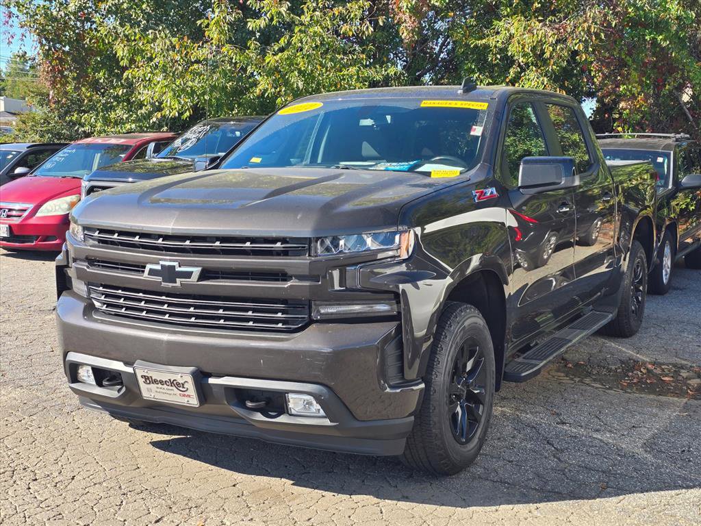 Used 2022 Chevrolet Silverado 1500 RST AWD/4WD image 2