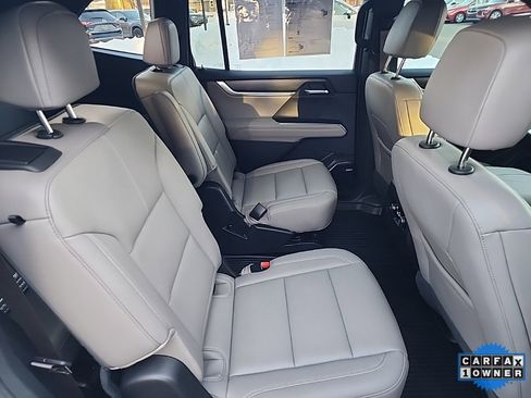 Used 2024 GMC Acadia Elevation w/ Luxury Package image 30