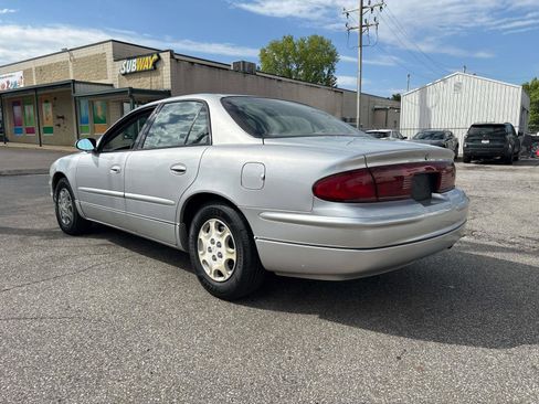 Used 2003 Buick Regal LS w/ LS Luxury Package image 3