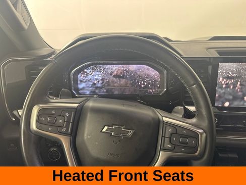 Used 2024 Chevrolet Silverado 1500 LT Trail Boss w/ Convenience Package II AWD/4WD image 16