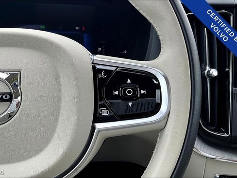 Used 2025 Volvo XC60 T8 Plus w/ Protection Package Premier image 27