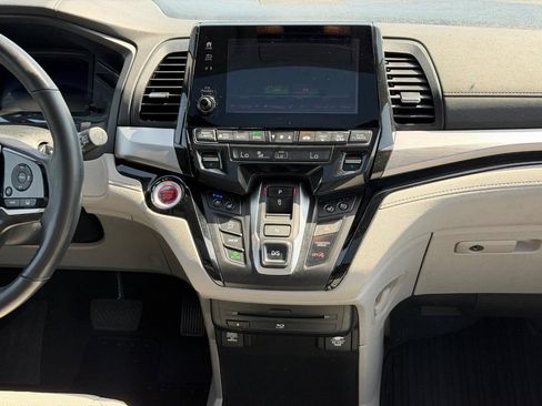 Used 2020 Honda Odyssey Elite image 13