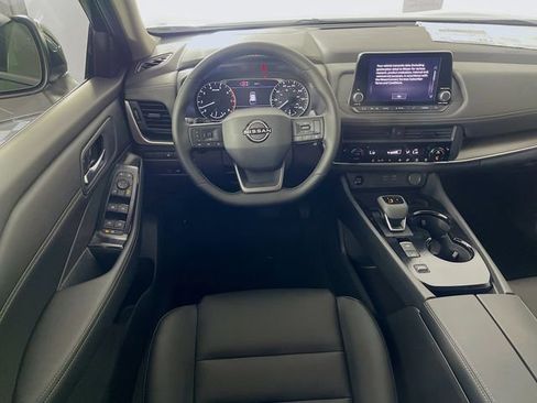 New 2026 Nissan Rogue SV FWD image 16