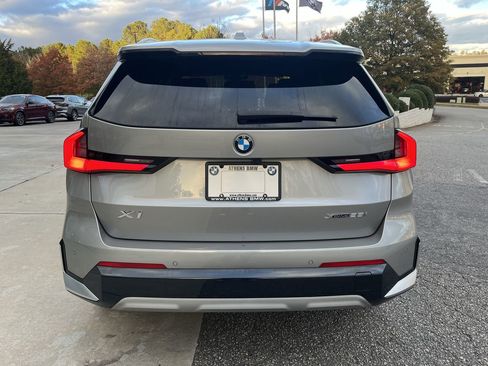 Certified 2023 BMW X1 xDrive28i w/ Convenience Package image 12