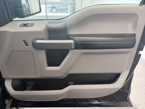 Used 2019 Ford F150 XLT w/ Equipment Group 302A Luxury image 14