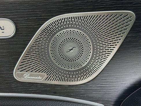 Used 2025 Mercedes-Benz GLS 450 4MATIC image 19