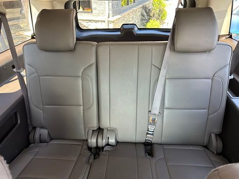 Used 2018 GMC Yukon XL Denali w/ Denali Ultimate Package AWD/4WD image 43