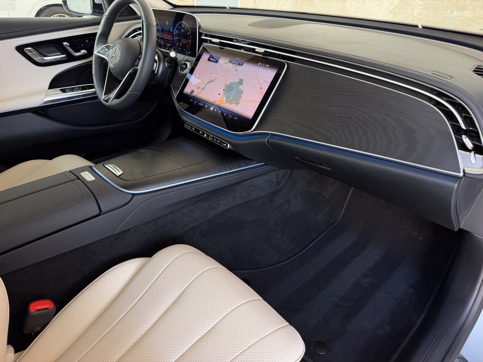 Certified 2026 Mercedes-Benz E 350 4MATIC Sedan image 18