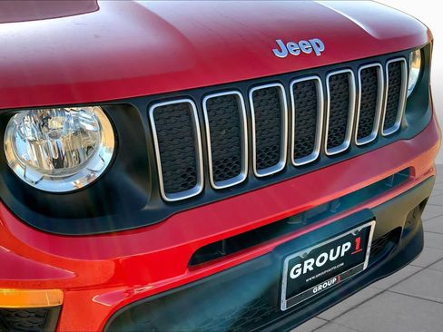 Used 2022 Jeep Renegade Sport AWD/4WD image 30