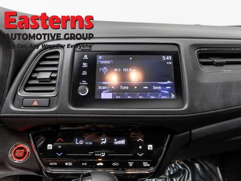 Used 2021 Honda HR-V EX-L image 12