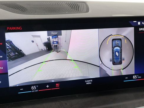 Used 2023 BMW X7 xDrive40i image 65