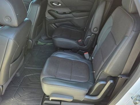 Used 2023 Chevrolet Traverse High Country w/ LPO, Floor Liner Package FWD image 11