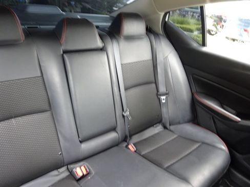 Used 2023 Nissan Altima 2.5 SR FWD image 17