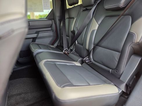 New 2026 Ford Bronco Outer Banks w/ Sasquatch Package image 20