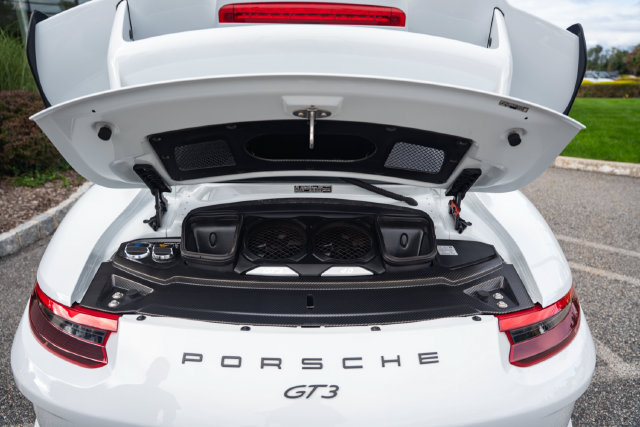 Used 2018 Porsche 911 GT3 RWD image 30