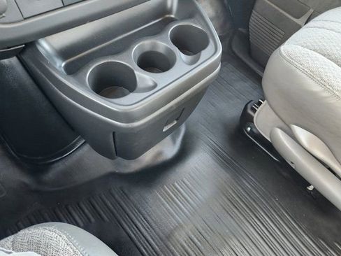 Used 2025 Chevrolet Express 3500 w/ Power Convenience Package image 22