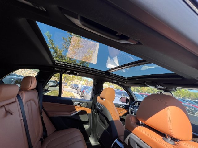 Used 2021 BMW X5 sDrive40i w/ Premium Package RWD image 27