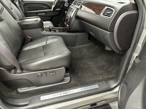 Used 2013 GMC Sierra 2500 Denali w/ Suspension Package, Off-Road image 24