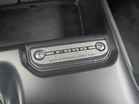Used 2026 Ford Bronco 2-Door w/ Sasquatch Package AWD/4WD image 58