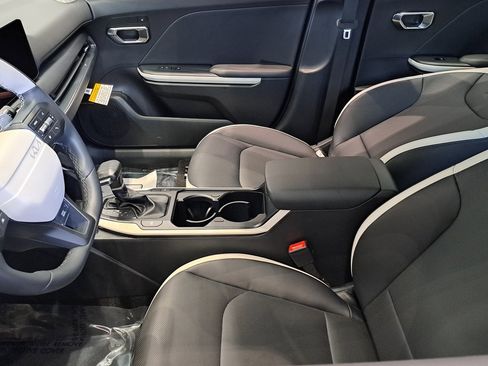 New 2026 Kia K4 GT-Line Turbo image 8