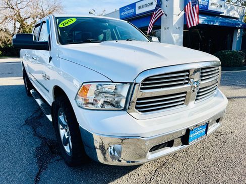 Used 2017 RAM 1500 Big Horn image 15