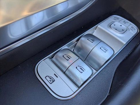 Used 2024 Mercedes-Benz GLS 63 AMG 4MATIC image 10