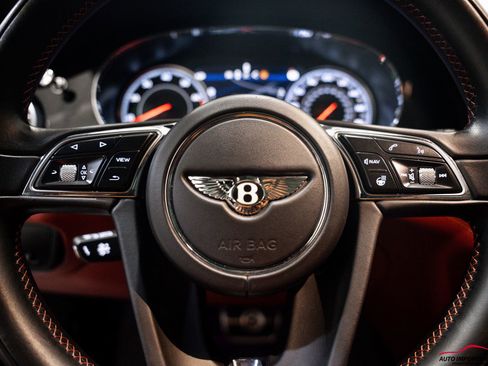 Used 2018 Bentley Bentayga image 83