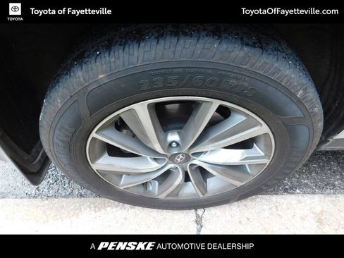 Used 2020 Hyundai Santa Fe SEL w/ Convenience Package image 7