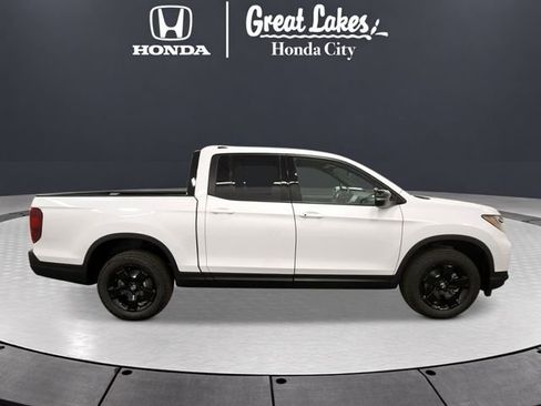 New 2026 Honda Ridgeline Black Edition image 6
