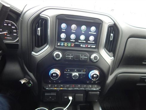 Used 2021 GMC Sierra 3500 Denali w/ Denali Ultimate Package image 30