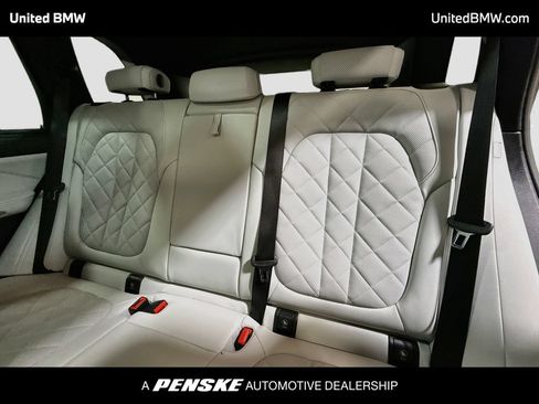 Used 2024 BMW X5 xDrive50e w/ M Sport Package AWD/4WD image 13