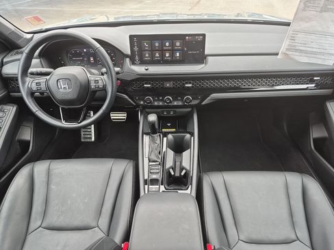 Used 2025 Honda Accord Sport image 16
