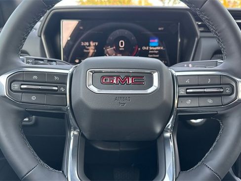 New 2026 GMC Terrain Elevation image 24