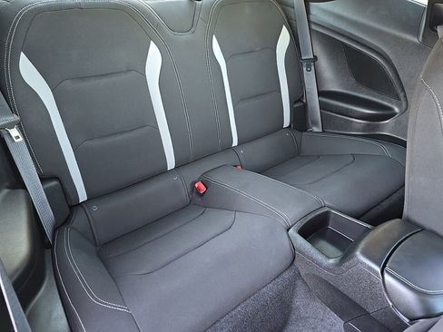 Certified 2020 Chevrolet Camaro LT RWD image 31