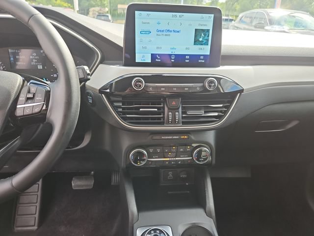 Used 2022 Ford Escape SEL AWD/4WD image 18