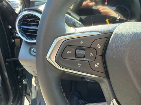 New 2026 Chevrolet Trax LT w/ LT Convenience Package FWD image 14