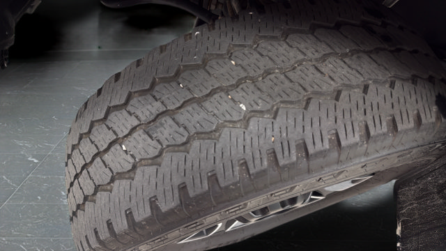 Used 2024 Ford F350 Platinum AWD/4WD image 42