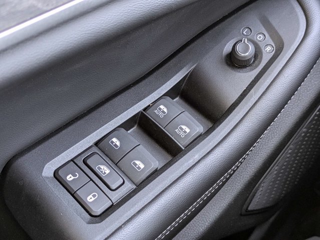 Used 2024 Jeep Grand Cherokee Limited RWD image 24
