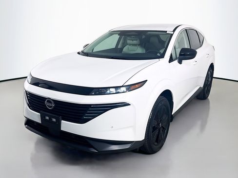 Used 2025 Nissan Murano SV image 4