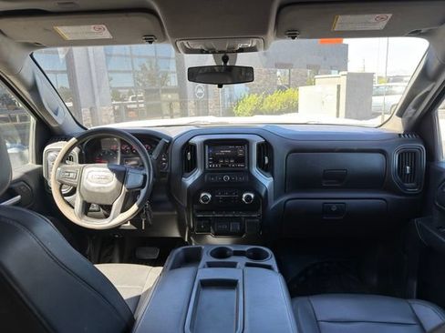 Used 2021 GMC Sierra 3500 4x4 Crew Cab w/ Convenience Package image 10