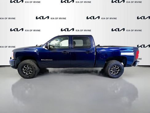 Used 2009 Chevrolet Silverado 1500 LTZ w/ Skid Plate Package image 4