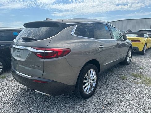 Used 2018 Buick Enclave Premium FWD image 3