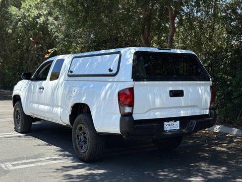 Used 2022 Toyota Tacoma SR image 29