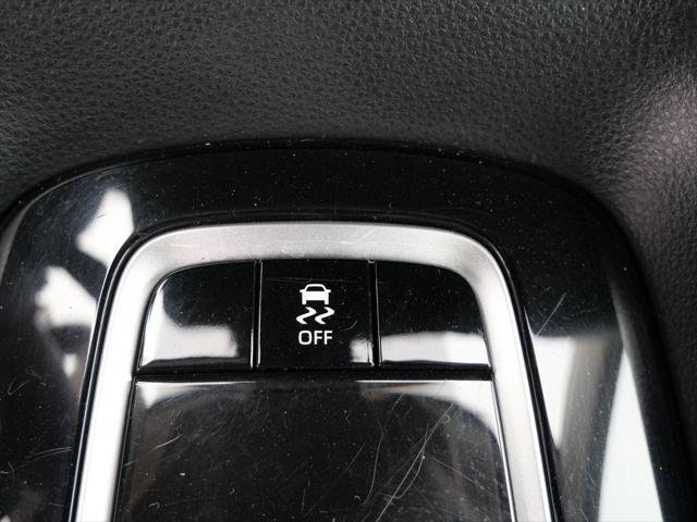 Certified 2025 Toyota Corolla LE FWD image 20