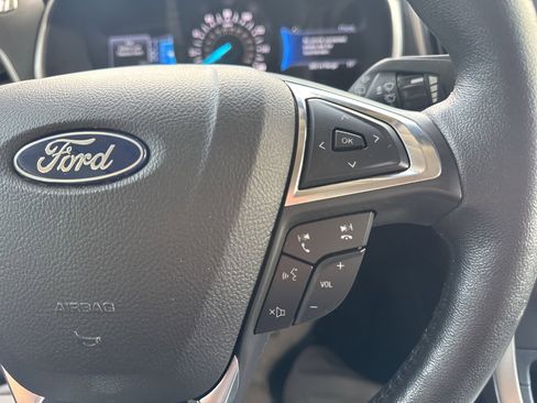 Certified 2021 Ford Edge SEL w/ Convenience Package image 29